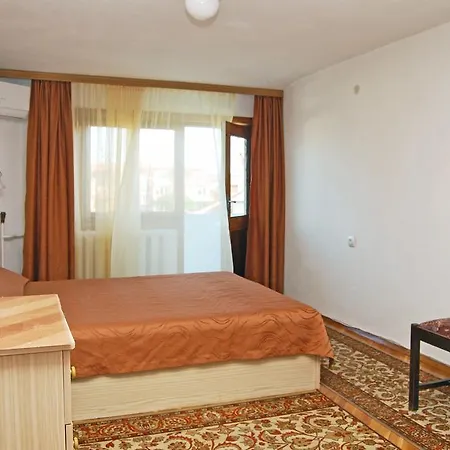 Guest house Hrisulina